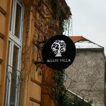 Hotel Agape *