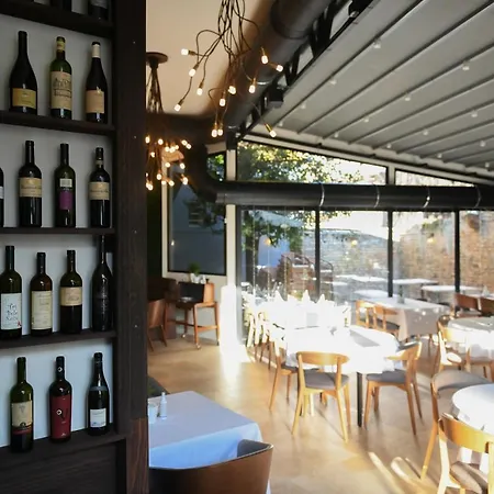 Agape Hotel Nowy Sad